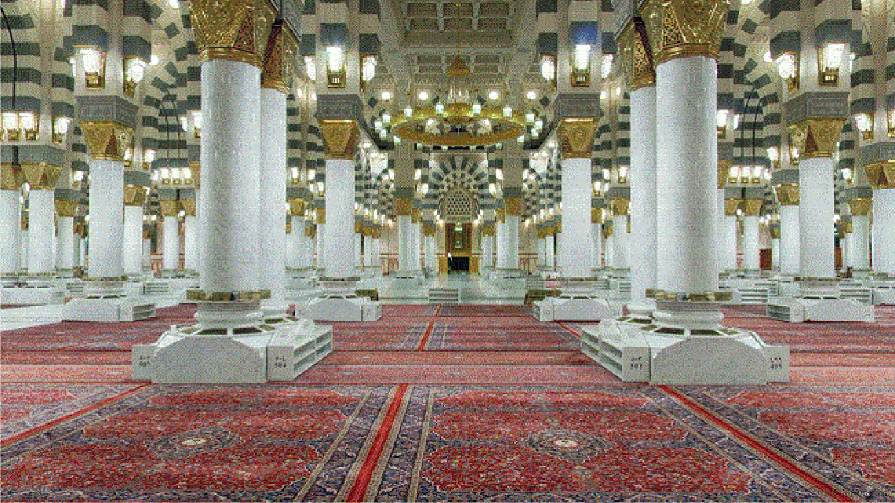 inside masjid e nabwi